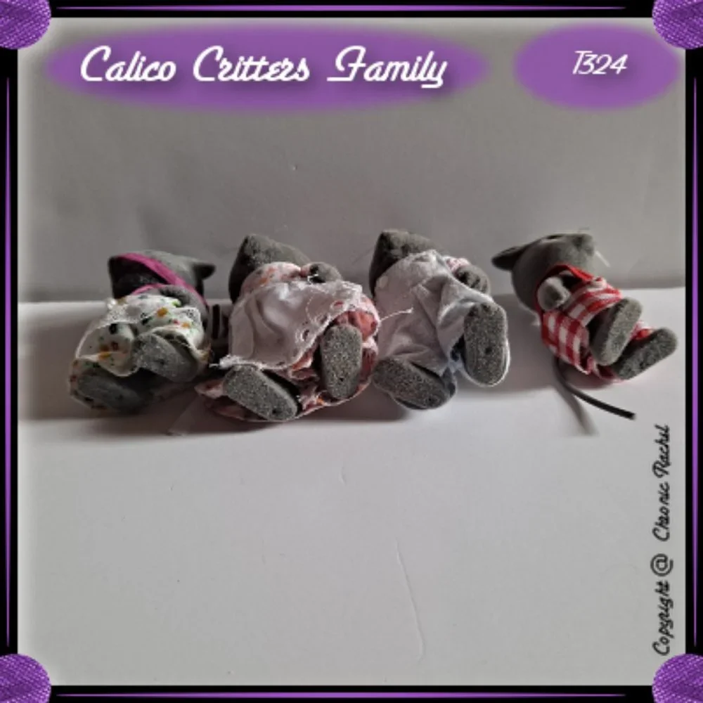 Vintage 1985 Thistlethorn Grey Mouse Family